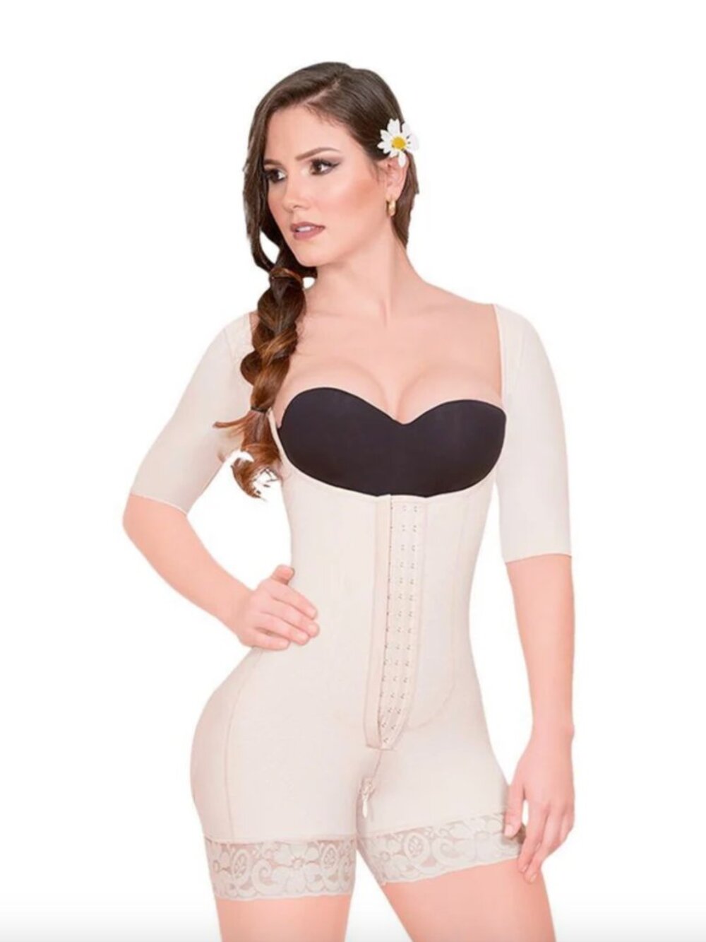 1512 Alexia arms full body By Ann Michell